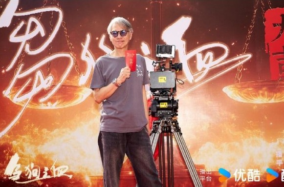 林嘉華早前曾到台山，為內地刑偵劇《芻狗之血》開工。