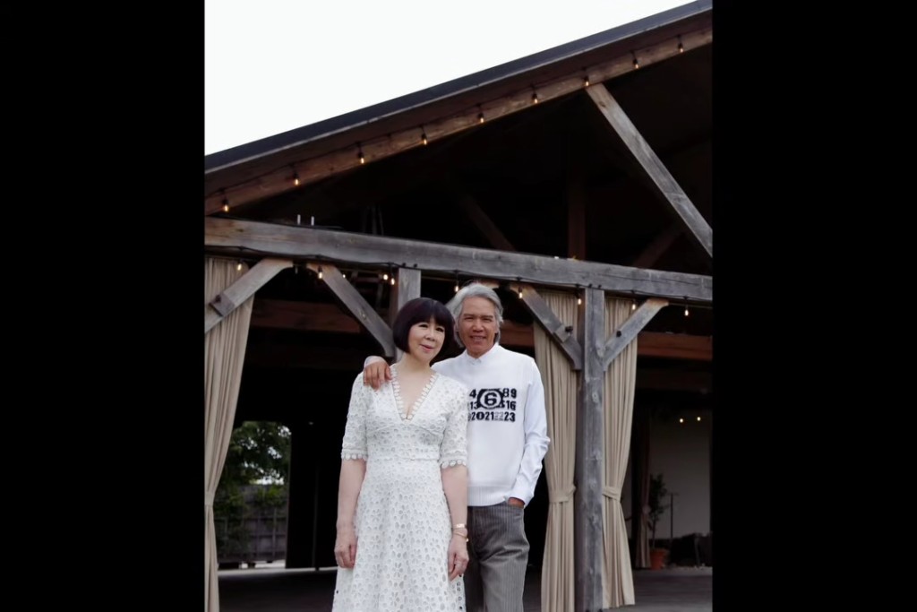 結婚40周年紀念，林嘉華與太太選擇舉家共度，低調而溫馨。