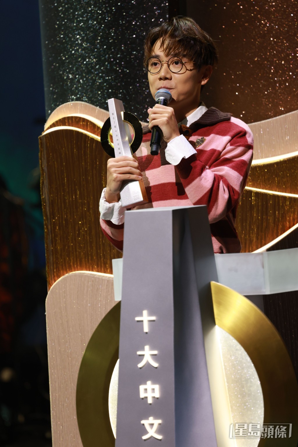 林家謙奪得「CASH最佳創作歌手獎」金獎。