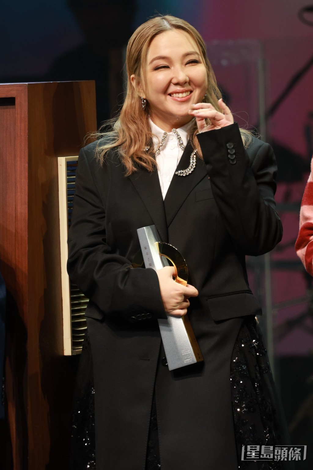 衛蘭的歌曲亦入選十大金曲。