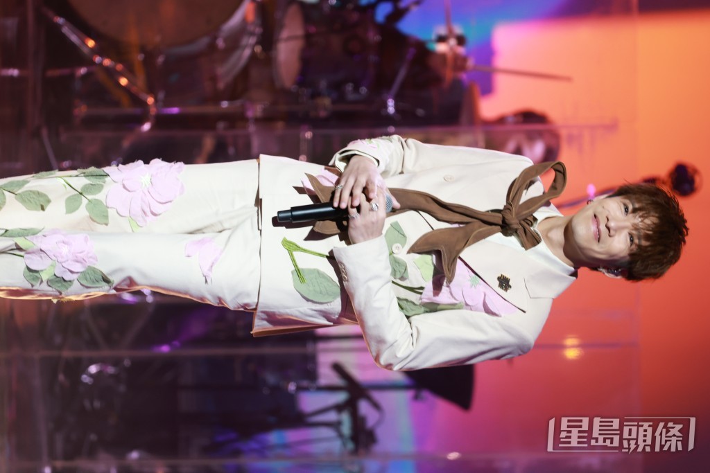 洪嘉豪獲得「CASH最佳創作歌手獎」銅獎。