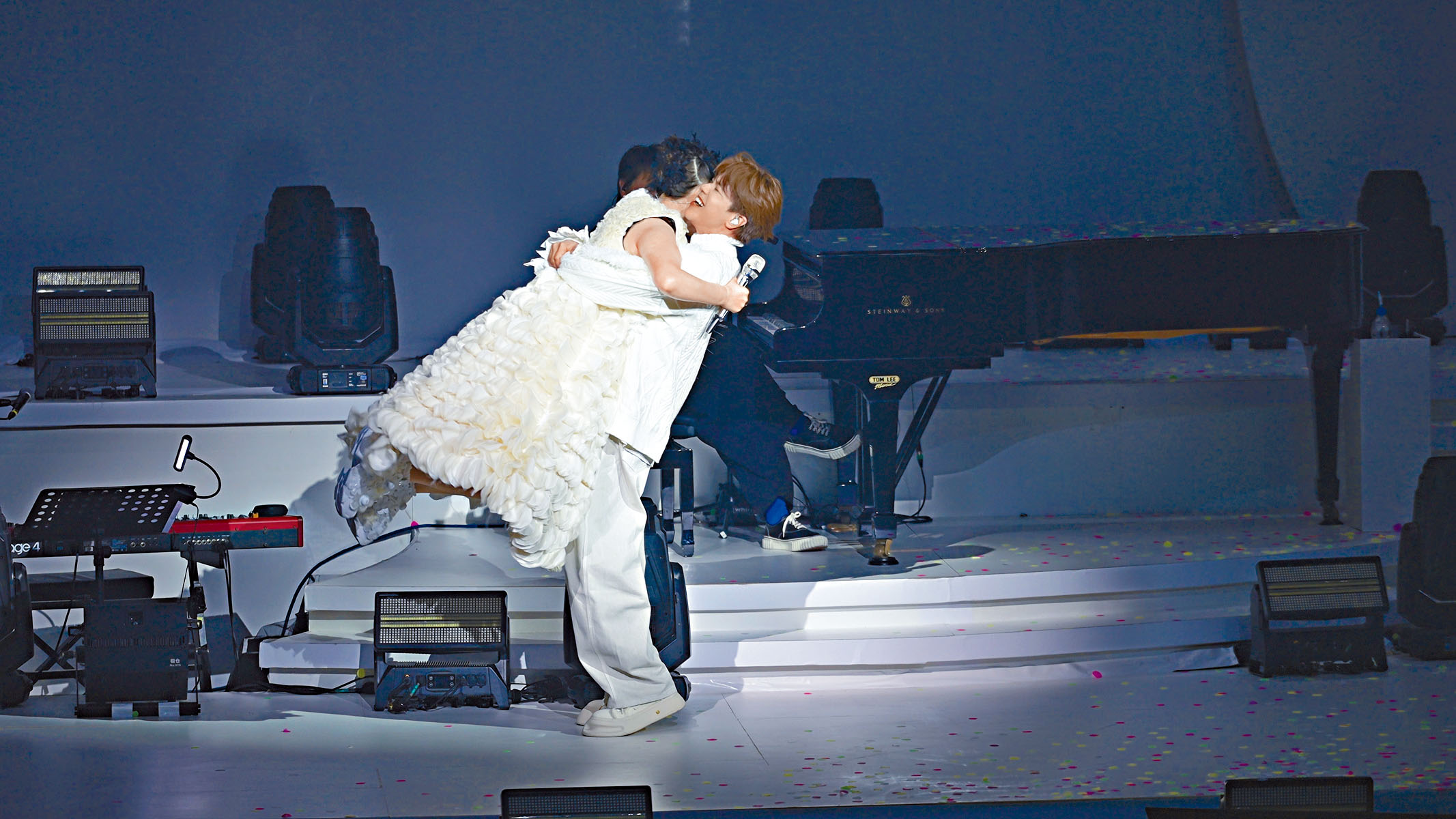 Ivana力撐軒公，大讚對方善良兼委身於創作。