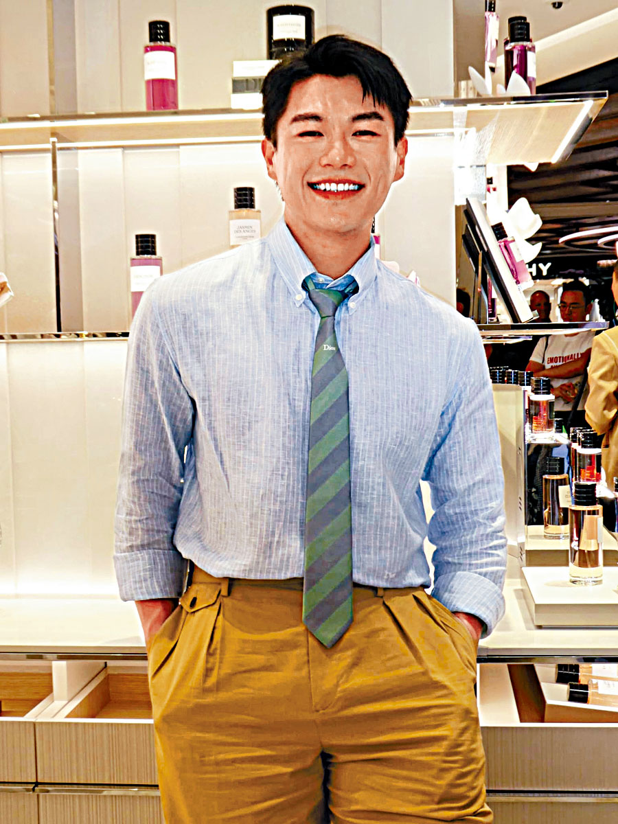 柯煒林盼《大濛》香港票房有2500萬元。