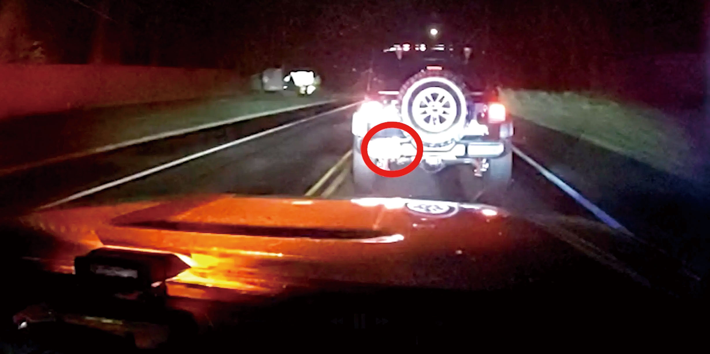 GPS飛鏢會鎖定目標車輛，讓警方毋須在街頭進行危險追逐。 蘇福縣治安官辦公室圖片