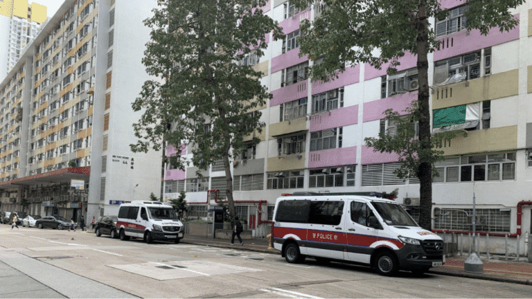 深水埗石硤尾邨兩男子疑醉酒失足 雙雙昏迷送院