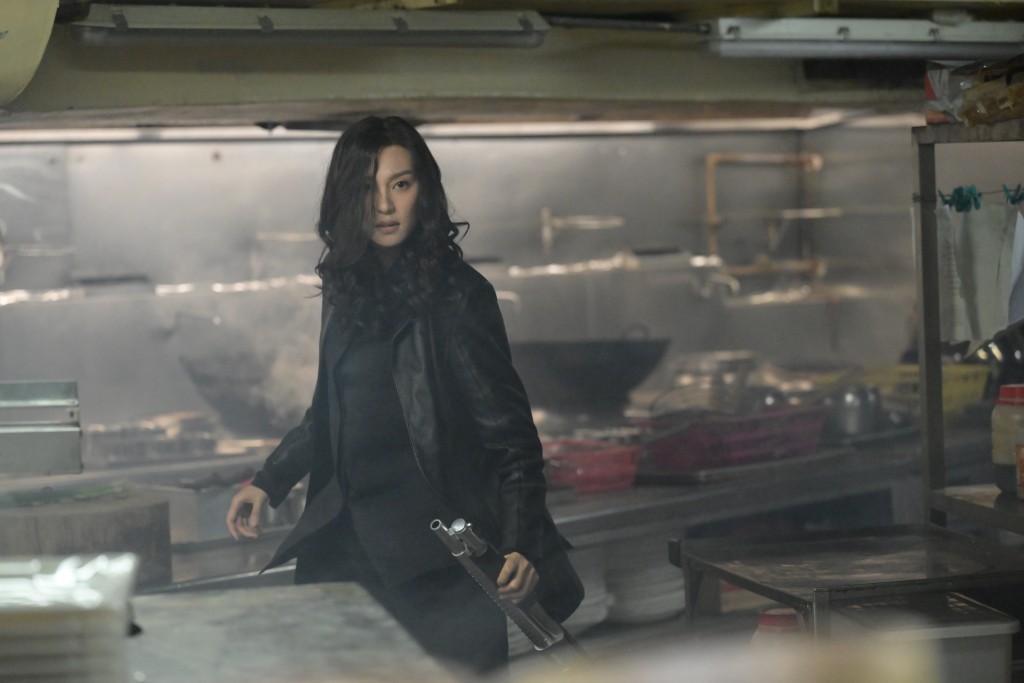 為了《寒戰1994》的角色，王丹妮經歷了許多演藝生涯的第一次。