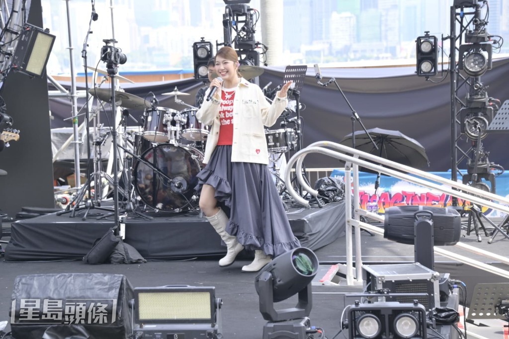 黃淑蔓為是次演出特意準備了一首快歌串燒。