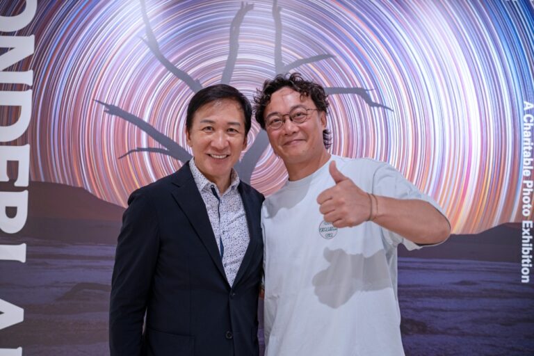 放下聽診器拿起相機 耳鼻喉科名醫黃雅信開攝影展 陳奕迅容祖兒等群星到賀
