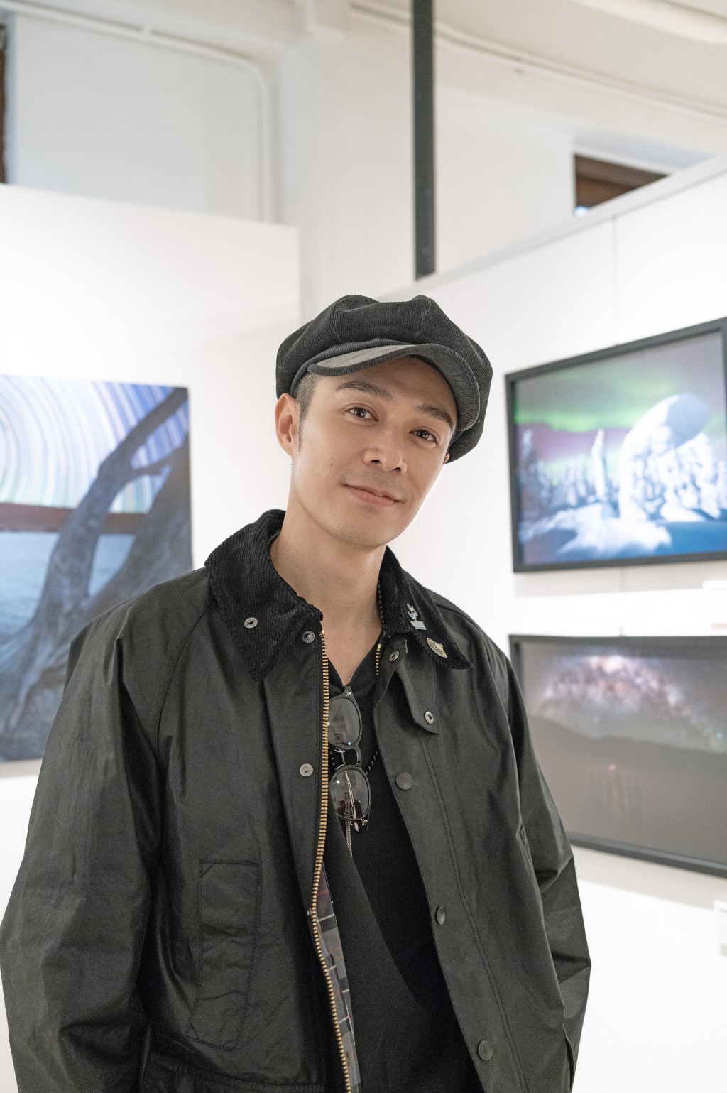 周柏豪本身對攝影甚有研究。