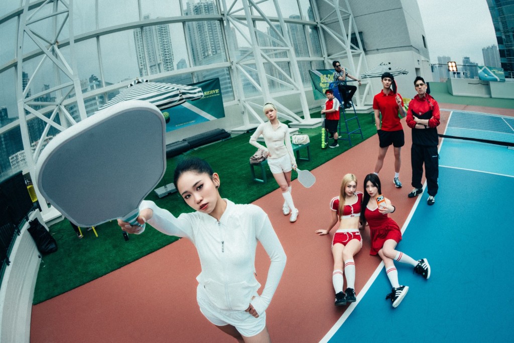 《PICKY》繼續由Jaime一手包辦曲、詞、編、監。