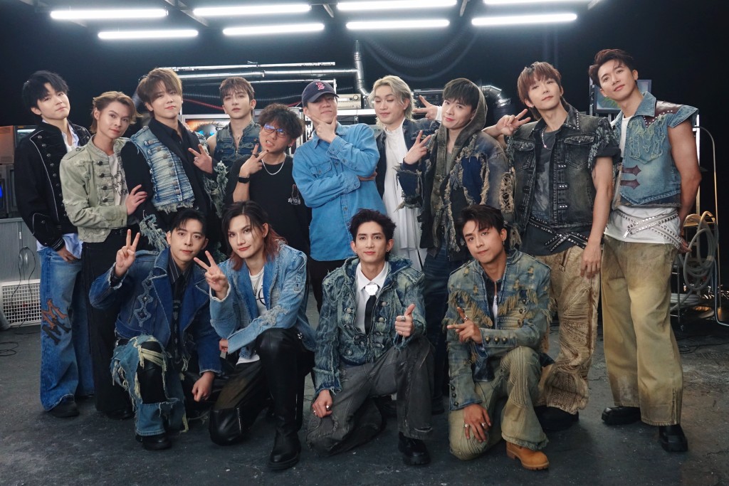 此次舞蹈除了PangPang，還邀得以Popping機械舞聞名的Tsoul助陣。