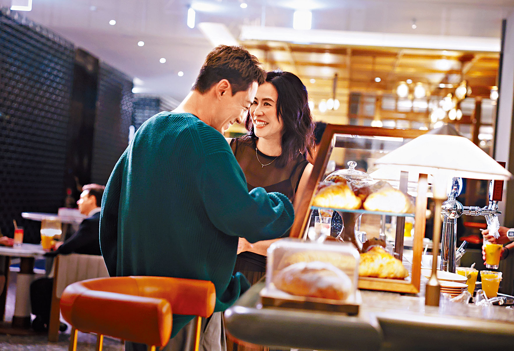 《無時空之戀》MV，林峯都有份演出。