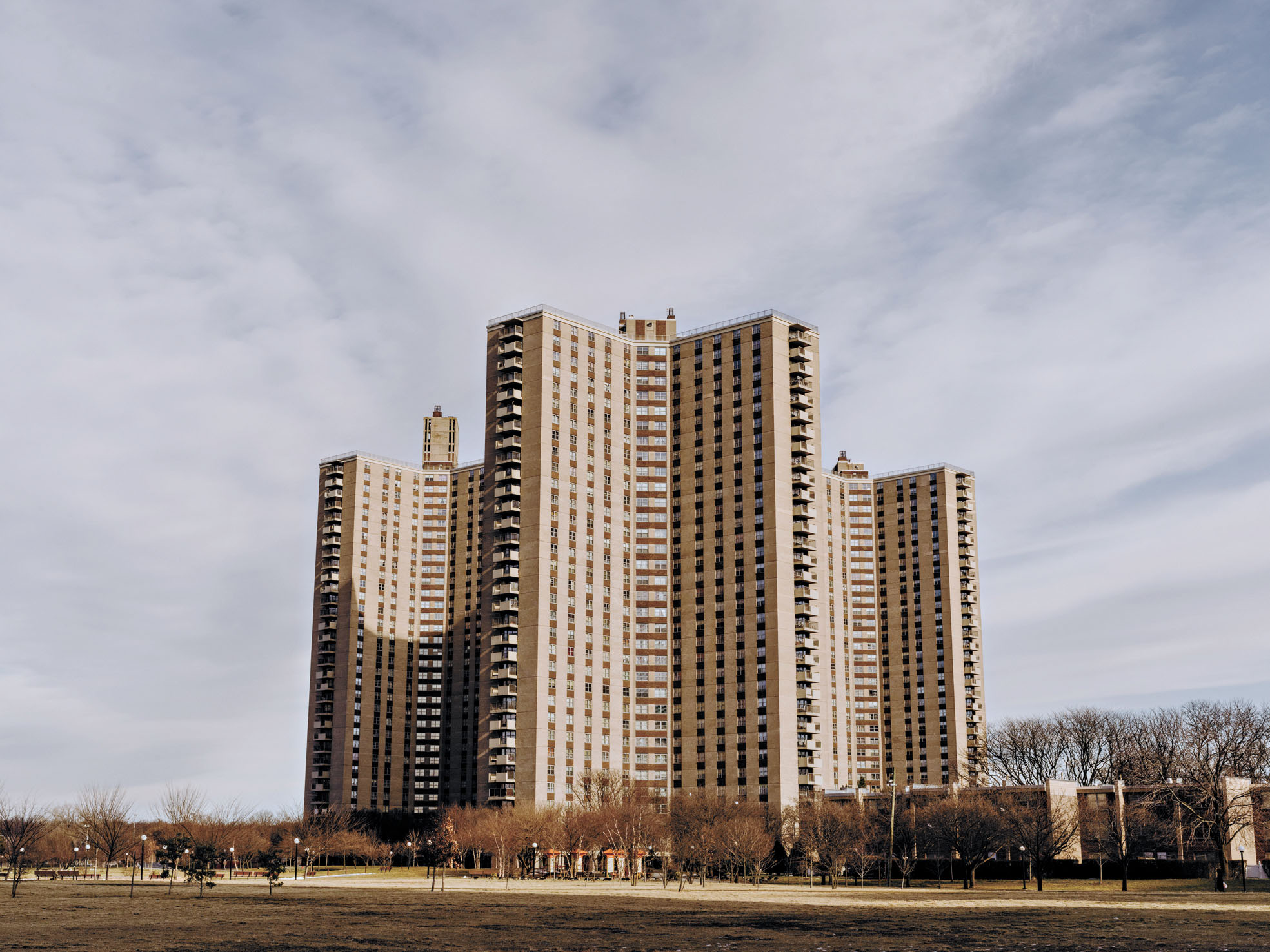 合作城法律顧問警告，一房單元每月維修費可能飆升至逾4000元。Kyle Johnson /紐約時報