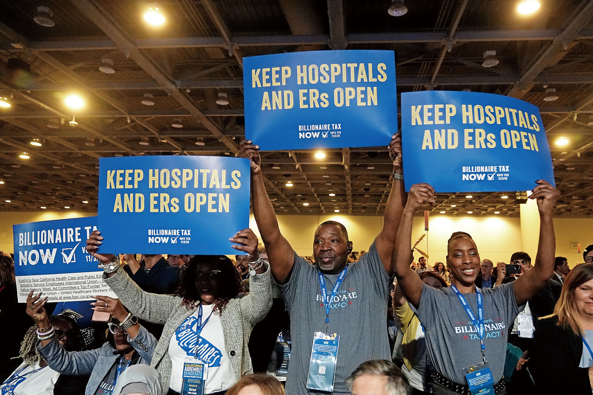 支持者們早前集會支持富豪稅提案。美聯社