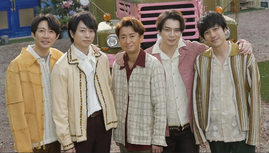 嵐完成最後巡演後，大野智（中）將於5月31日正式退社，屆時可以更自由地發展戀情。