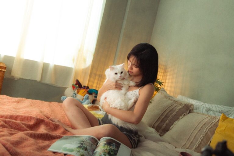 Winka陳泳伽單曲MV私伙愛貓齊上陣