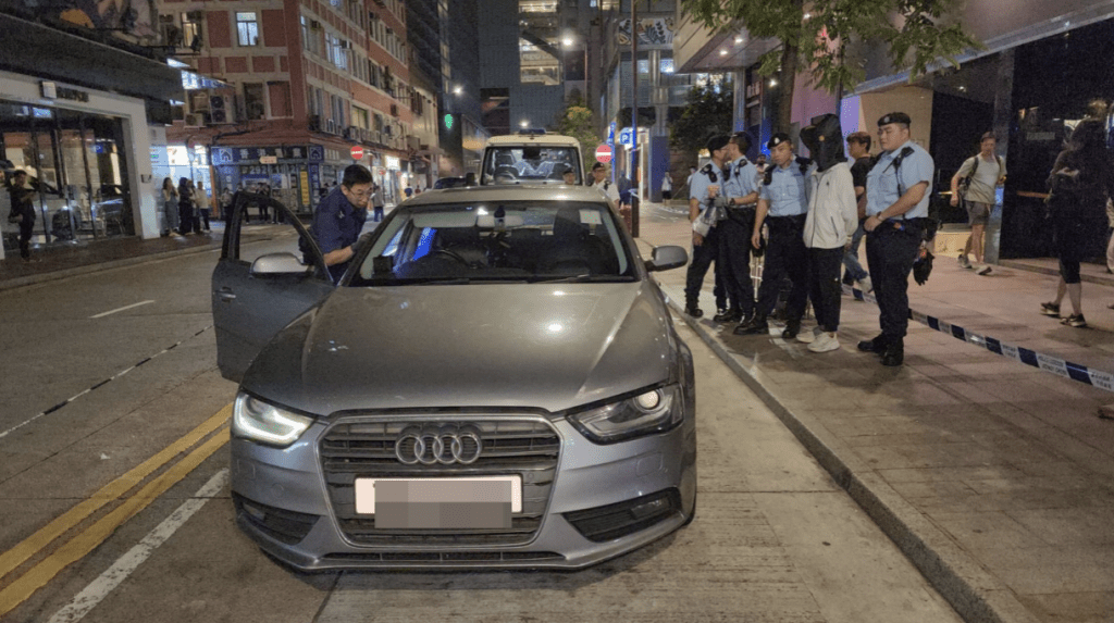 尖沙咀截獲毒品快餐車 20歲司機涉販毒及無牌駕駛被捕