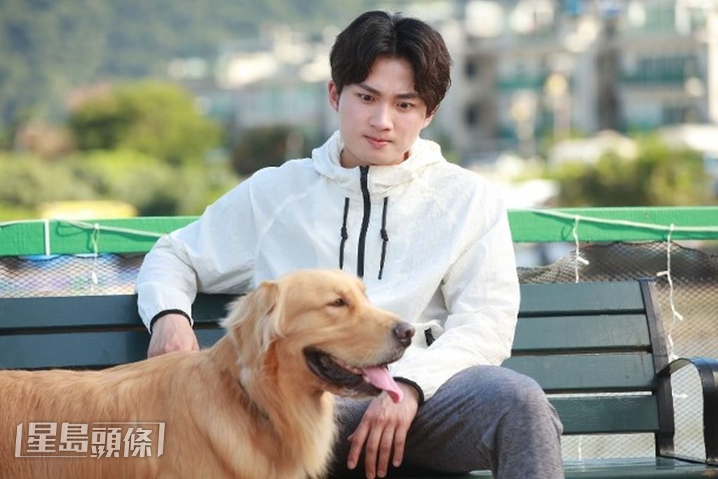 當年演出《寵愛Pet Pet》時，他曾被指演技未有突破。