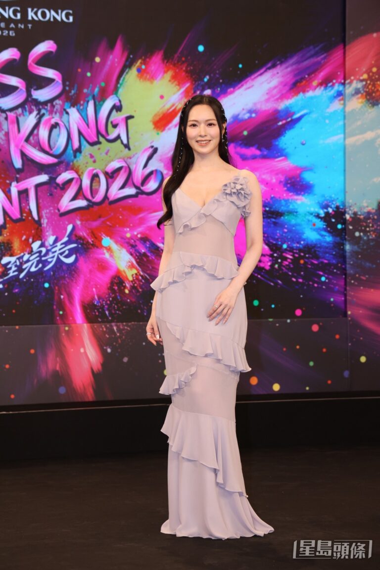 港姐校園招募戰！馮盈盈重回起點感慨十年 偕陳曉華落區搵靚女