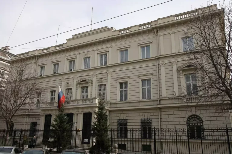 3名俄羅斯外交官涉衛星間諜活動 遭奧地利驅逐
