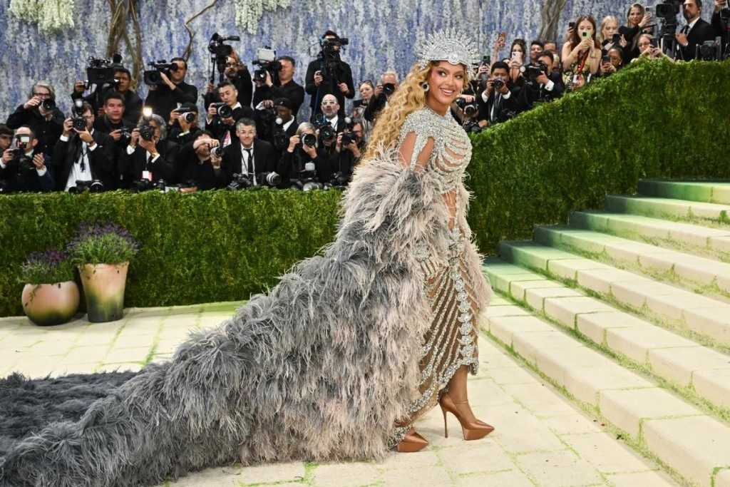 樂壇天后Beyonce是本屆Met Gala的聯合主席之一。