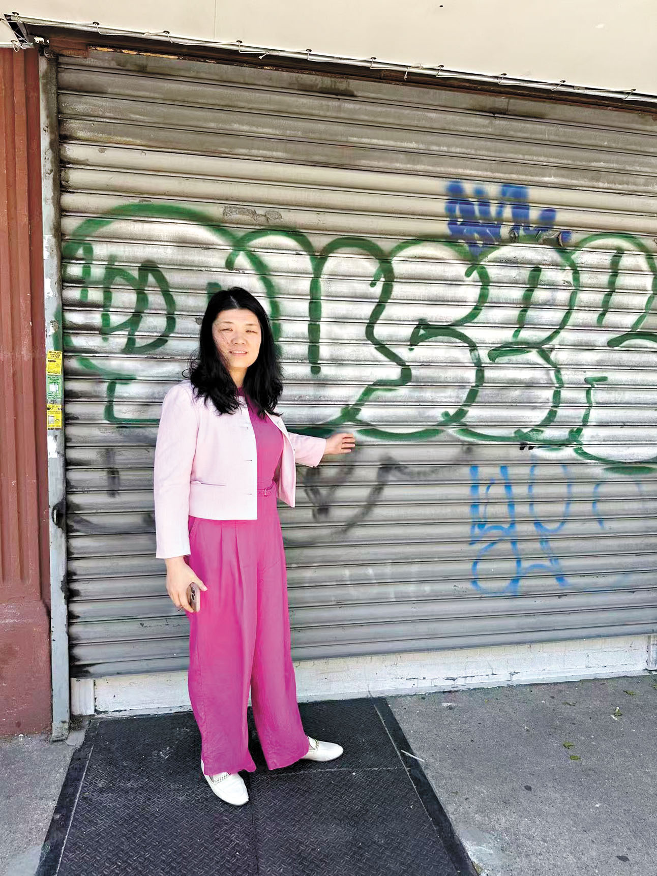 莊文怡4日呼籲市府暫緩實施《第75號地方法規》以保護小企業。 莊文怡辦公室提供