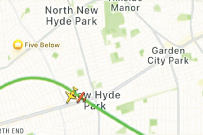 事發於4日下午，當時兩機最近距離僅 500呎。 FlightRadar24圖片