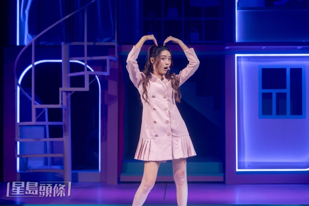 今年，戴祖儀將首次踏上舞台劇舞台，參演《Nancy戀噏Show》。
