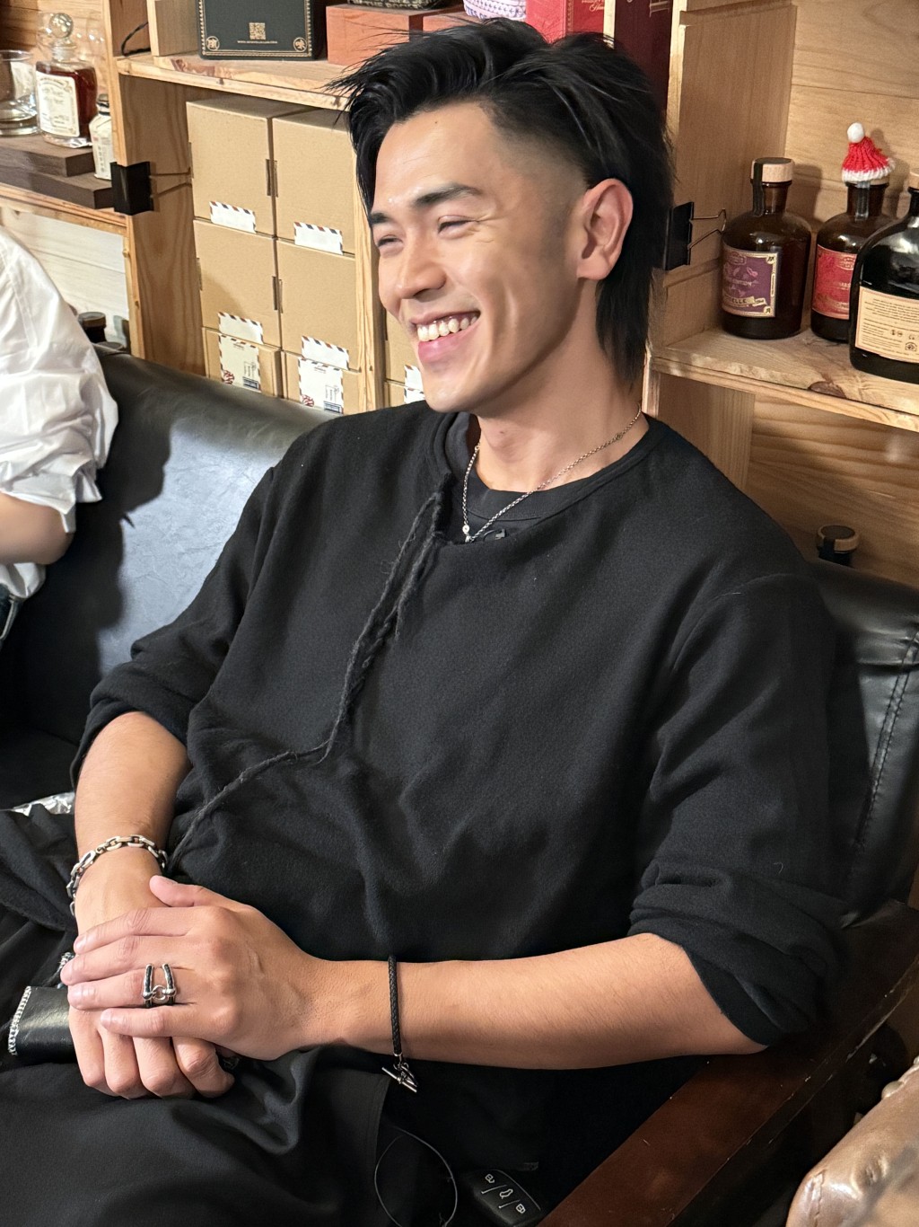 阿威坦承自己酒量一般。