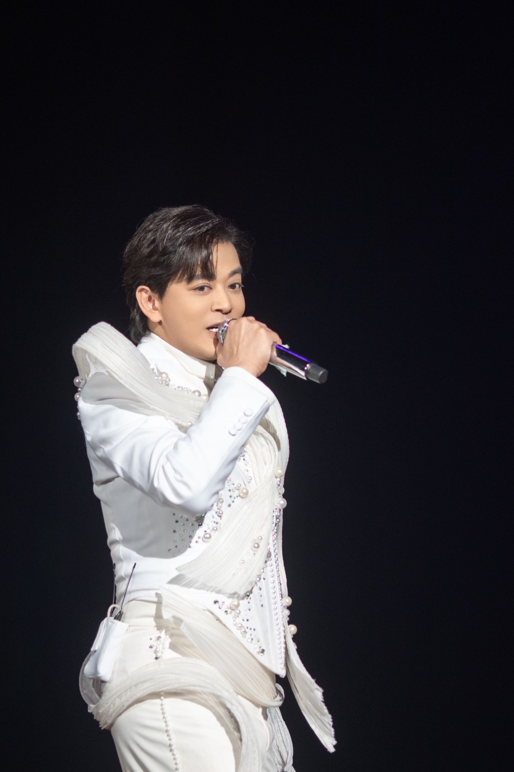 歌迷均期待陳曉東的紅館演唱會順利舉行。