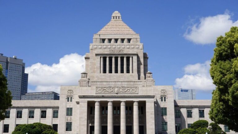 日本擬成立國家情報局 中方批右翼推動修憲不得人心　