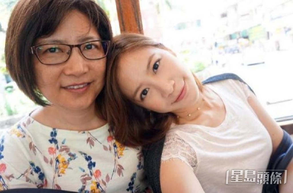林凱恩與媽媽關係非常親密。