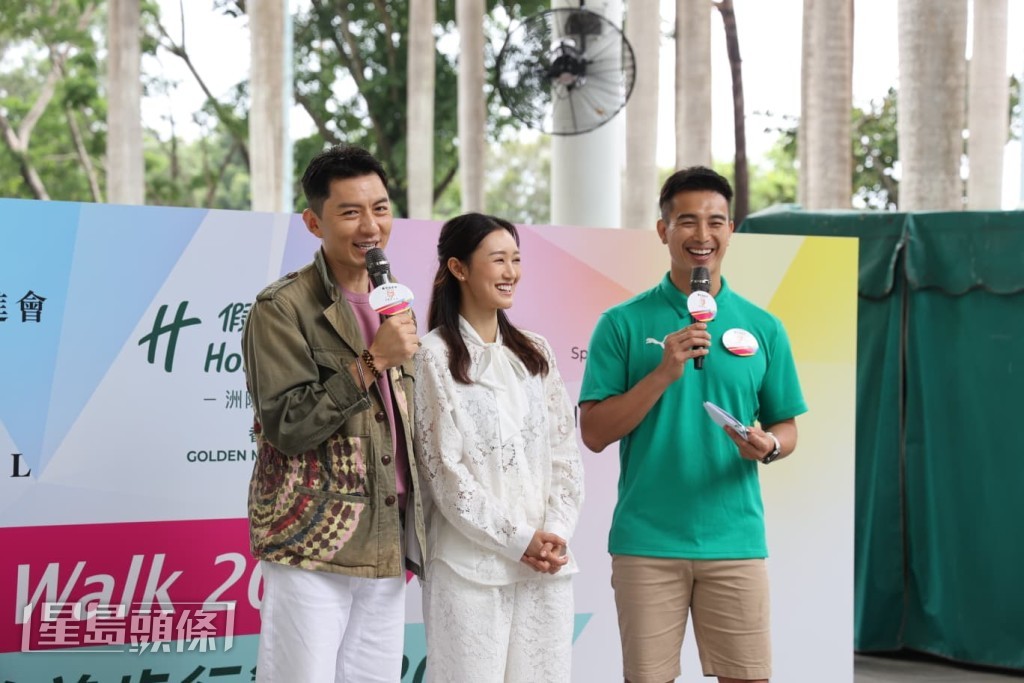 被問到是否有喜事公布,兩人笑稱要暫停一下,先專注兩位兒子成長。
