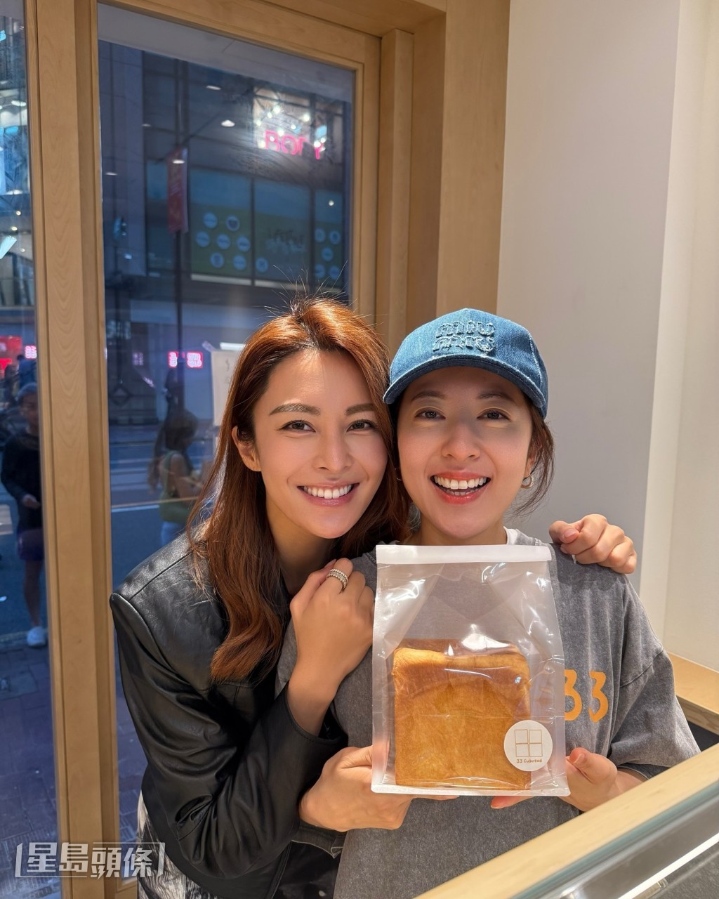 被問到麵包店生意是否下滑，她澄清生意不錯，接了不少新店開張到會及婚禮訂單。
