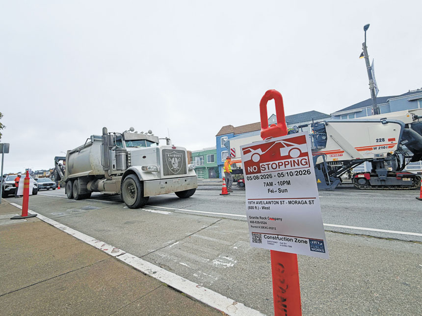 三藩市19街本周末進行南行線路面翻新工程，民眾注意改道與交通限制。記者蘇婕雅攝