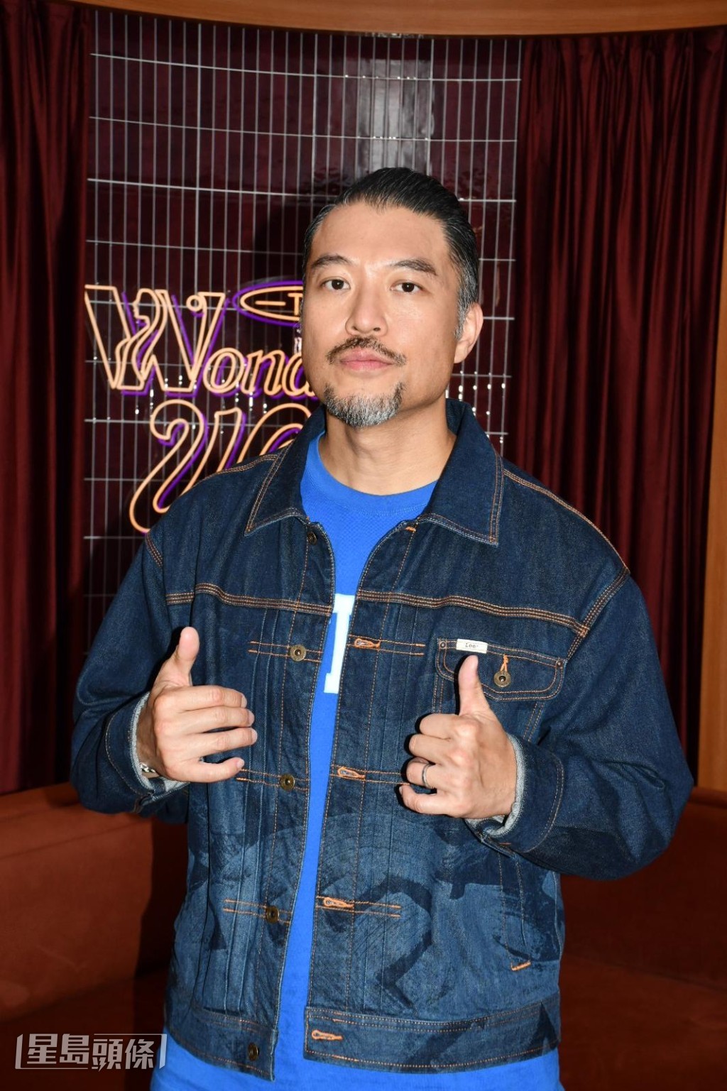 Brian在未見伍姑娘前，已對她的專業態度留下印象。