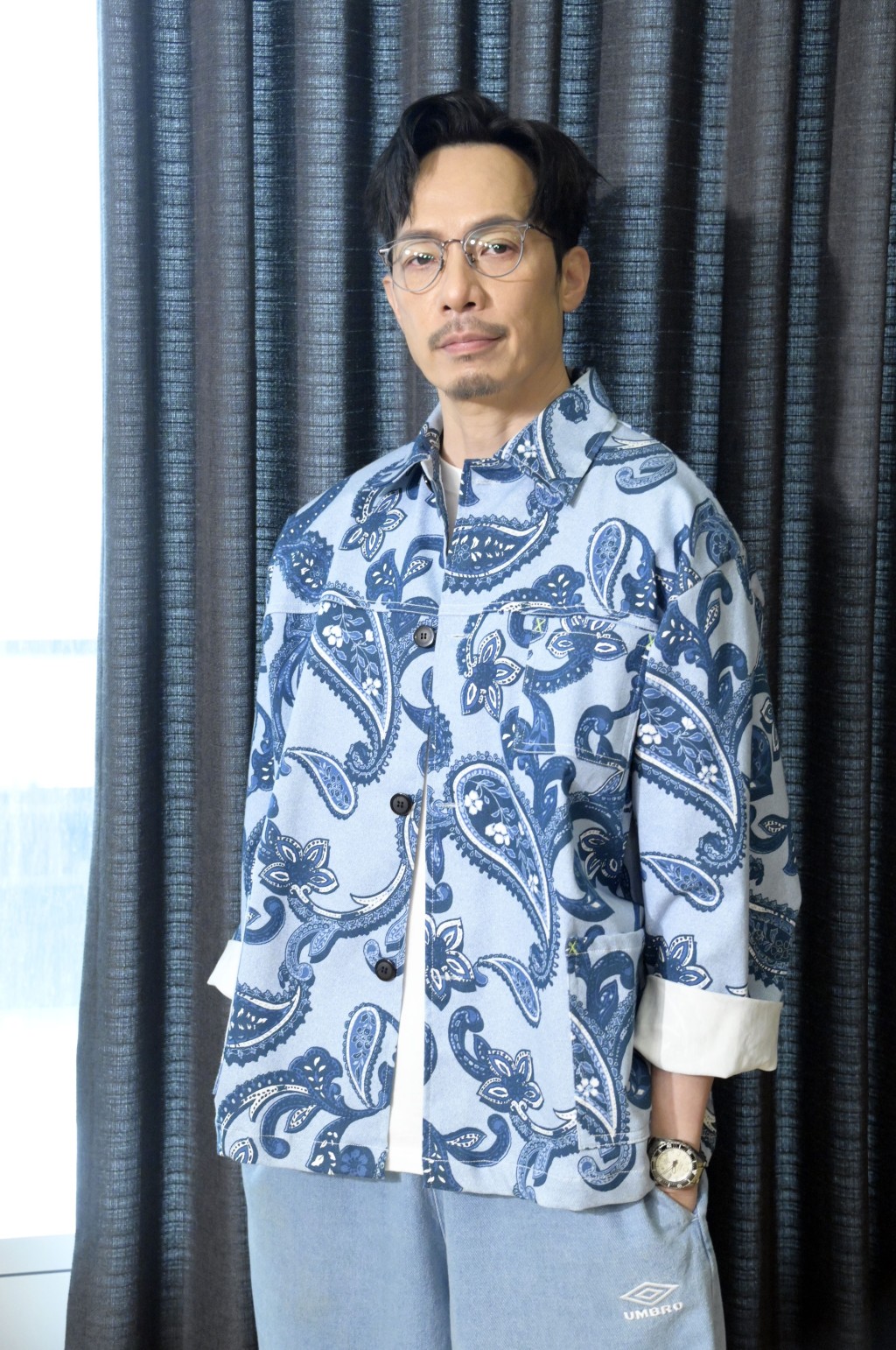 強尼表示近年觀看了更多舞台劇，相信再次演出《大象》會有不同感受。