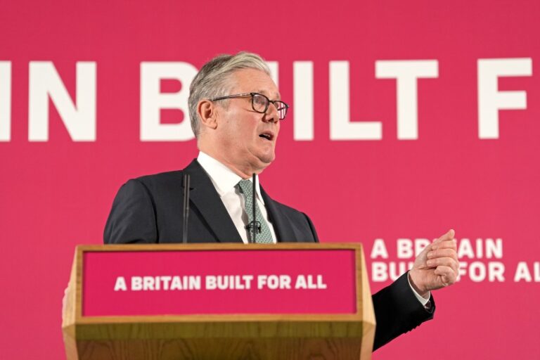 施紀賢聲言不會辭任首相  將更激進改革英國