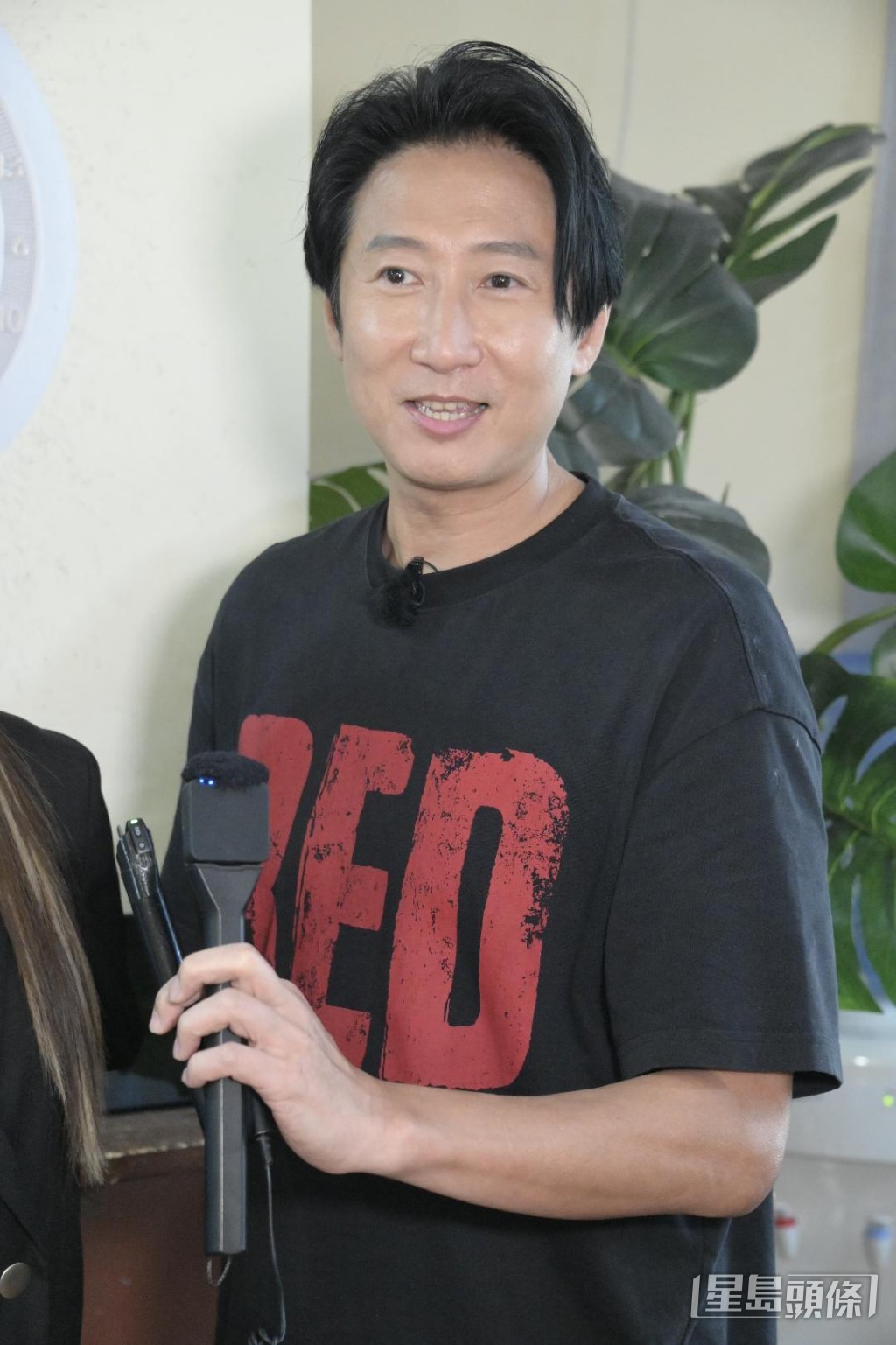 洪天明自爆父親洪金寶經常催促他生個女兒。