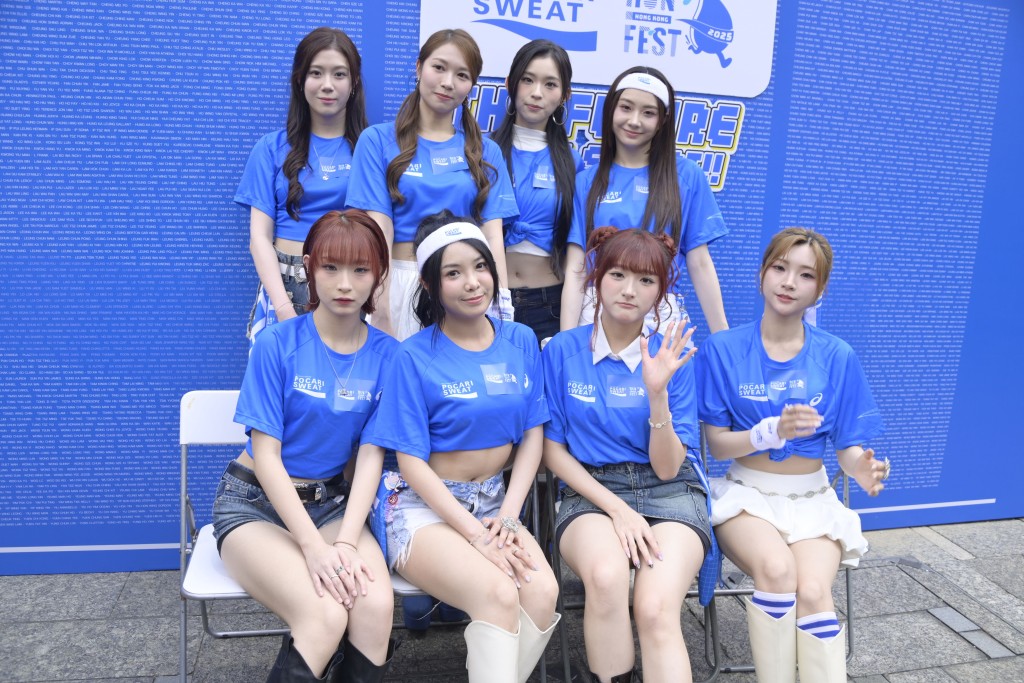 她們盼望Lolly Talk四周年時能八人合體並推出新歌。