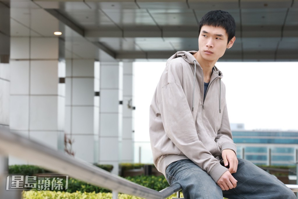 儘管有讀寫障礙,Dave憑藉其力求完美的性格,成功克服了挑戰。