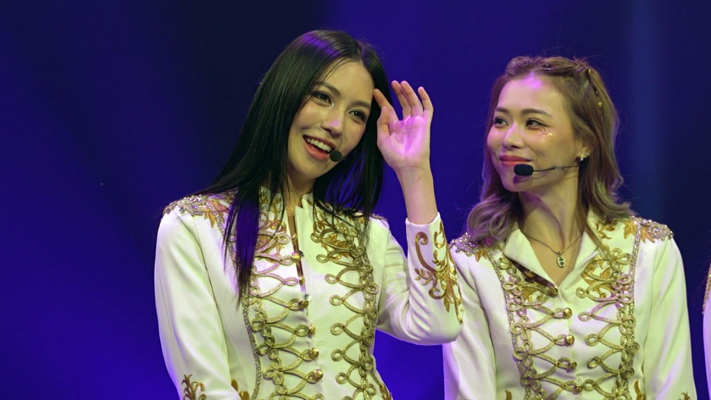 Yong Heo 讚賞喬美莎 Chelsea(左)的表情管理。