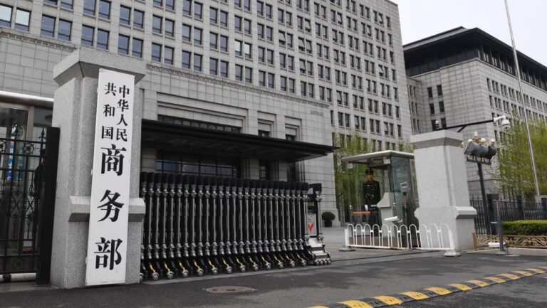 中美經貿磋商取得五項初步成果 涵蓋關稅調整與飛機採購