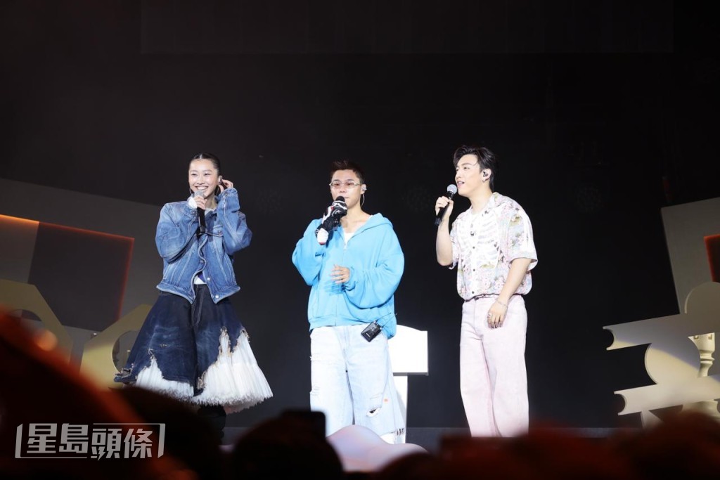 《拉闊音樂會 <3少於三 MC張天賦 X CONSTANCE X Gareth.T》昨晚在機場博覽館舉行。