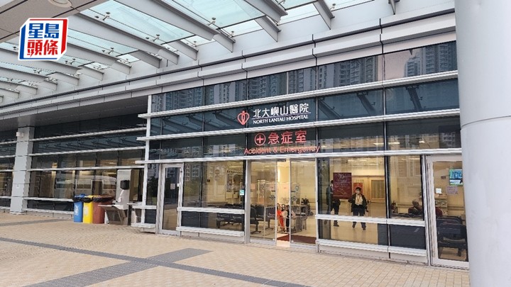 東涌清晨致命車禍 六旬男途人遭的士撞倒送院不治