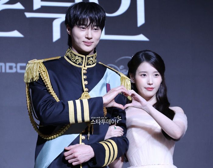 由邊佑錫和IU主演的《21世紀大君夫人》，製作費據指高達300億韓圜，但口碑卻非常差。