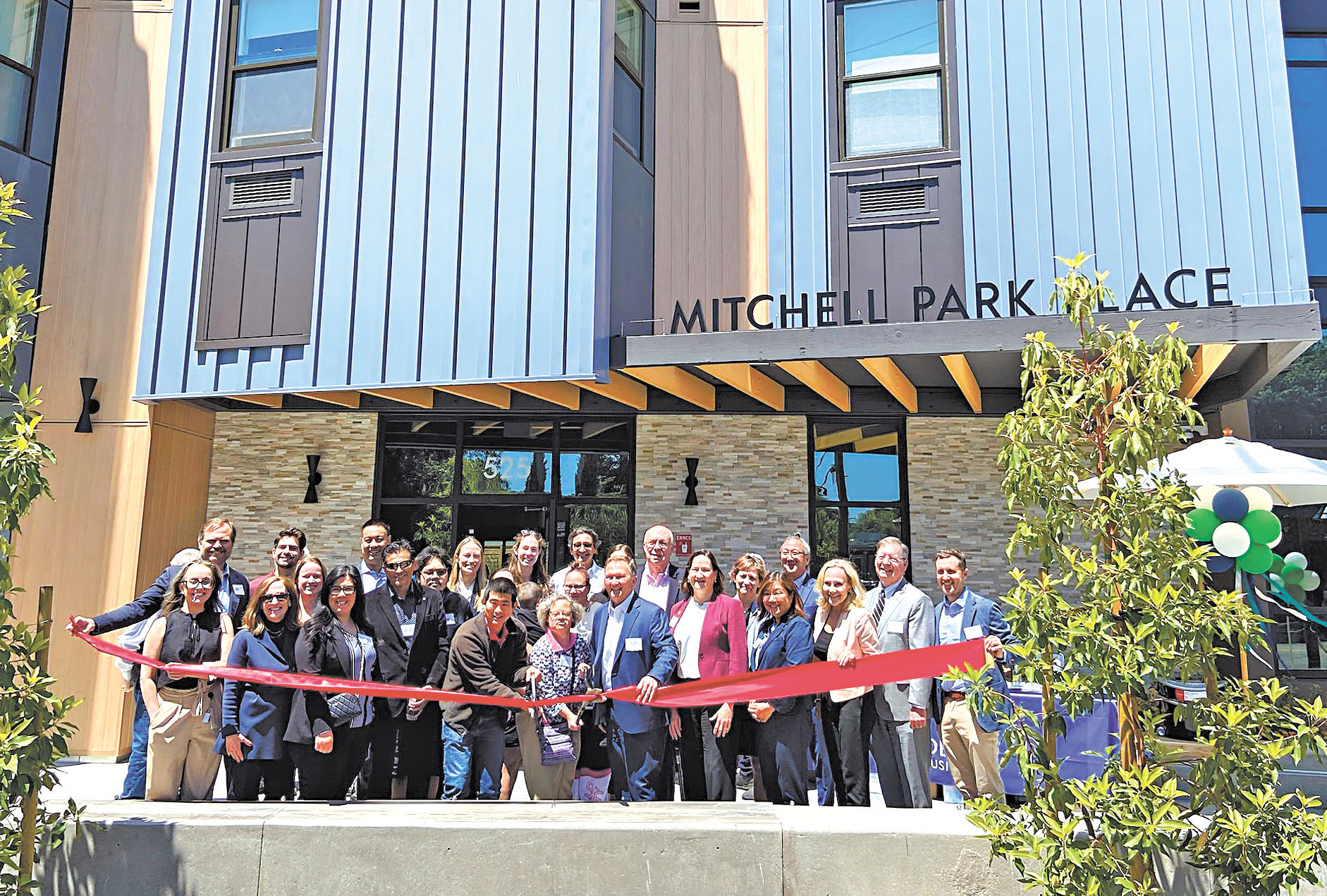 聖他克拉縣和波市官員、開發商及夥伴單位共同慶祝可負擔房Mitchell Park Place在波羅阿多落成。聖他克拉縣
