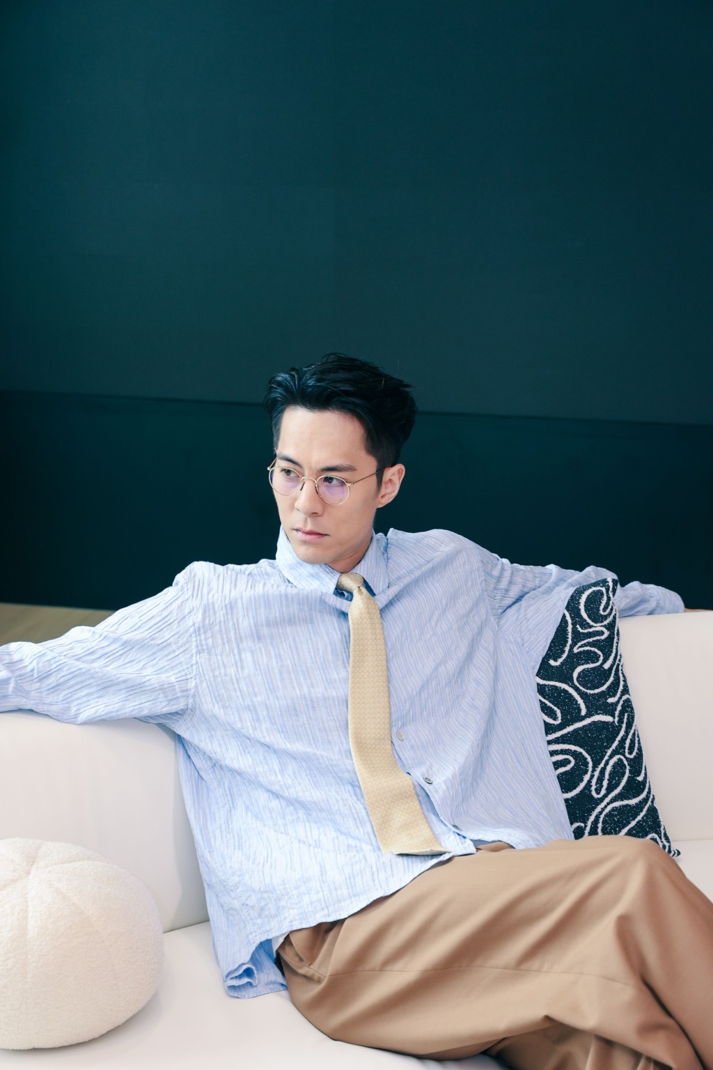 朱鑑然分享曾在加拿大因駕駛時「閃高燈」而被檢控上庭的經歷。