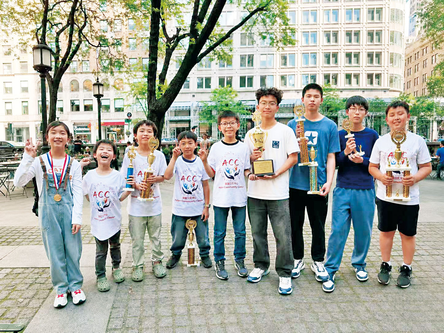 亞裔社區中心國際象棋俱樂部17日紐約市國際象棋大賽獲佳績。 亞裔社區中心提供