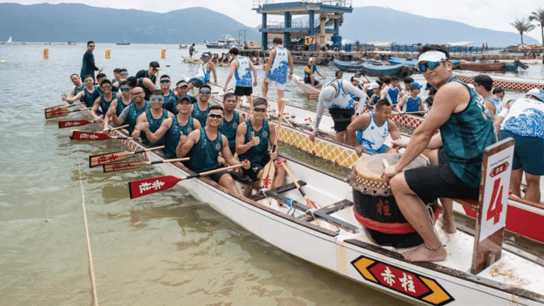 赤柱龍舟熱身賽2026圓滿舉行 海關兩支隊伍勇奪三項殊榮